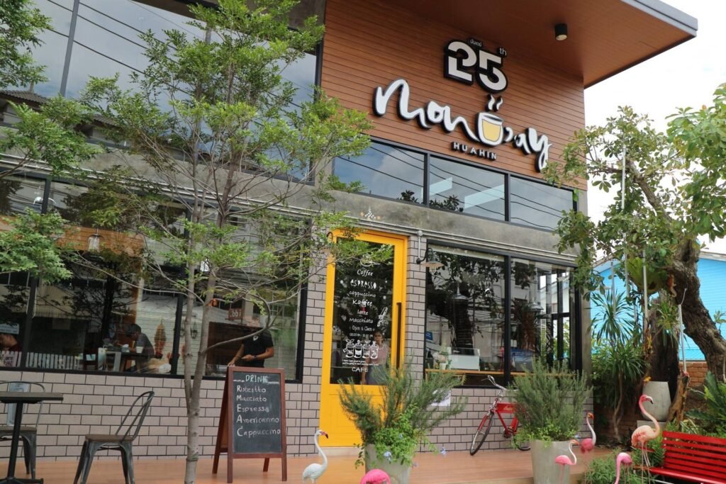 คาเฟ่ 25 Monday Caf2